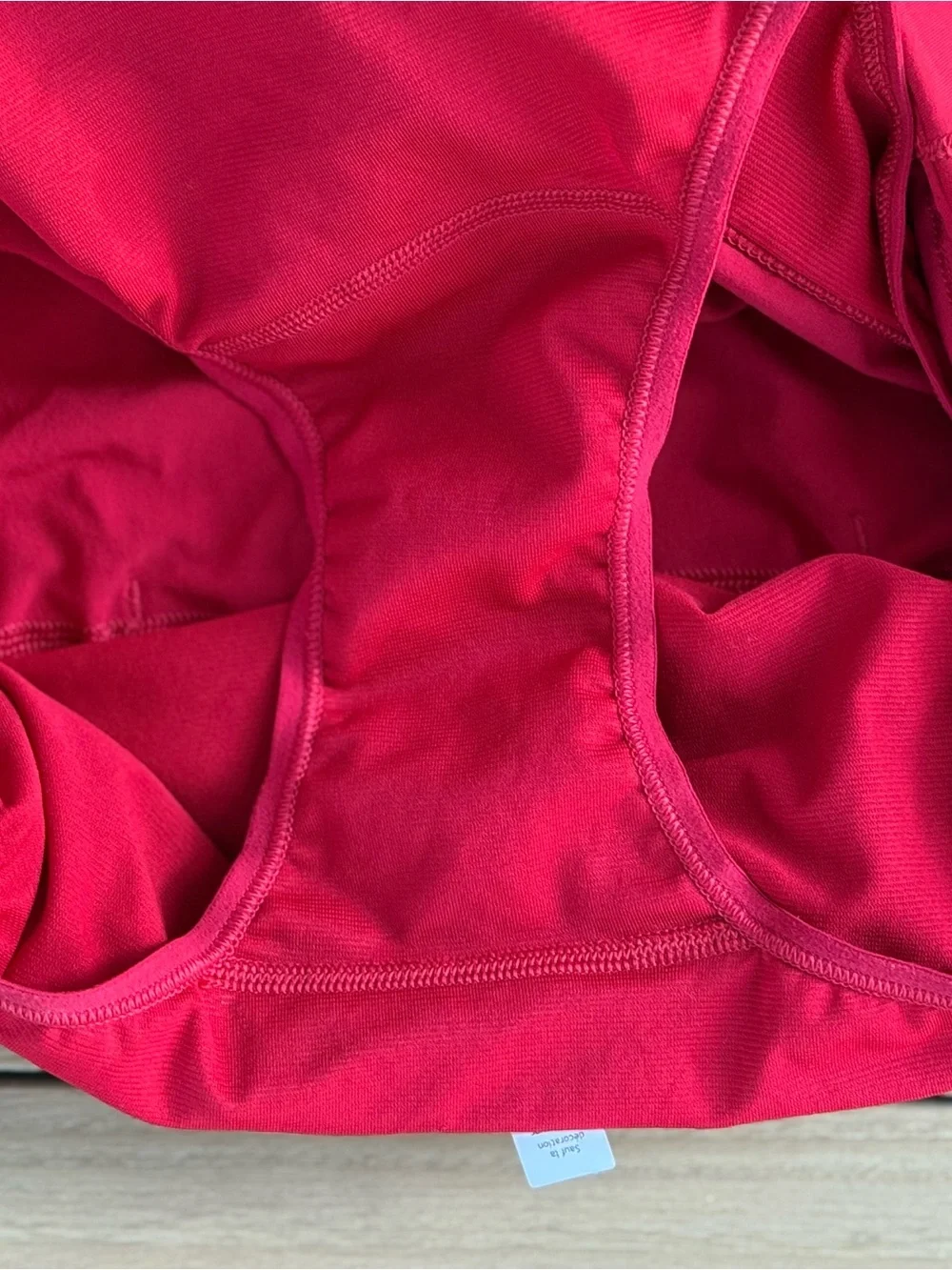 lululemon athletica Women's Speed Up Shorts 2.5 inseam. Size 8. Like new. Red.